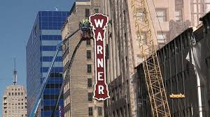 Bradley Symphony Center installs 'Warner' signage in homage to Milwaukee's  history