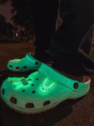 Im planning on buying these but im not sure if theyre real or fake can someone help??? Crocs Classic Clog Bad Bunny In 2021 Crocs Classic Crocs Classic Clogs Crocs