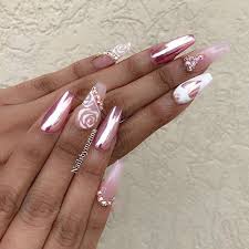 Nail manicure like clothing have their own fashion colors and popular styles. 45 Sweet Pink Nail Design Ideas For A Manicure That Suits Exactly What You Need