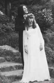 26 Creepy Old Photos Of The Nightmare Kind Team Jimmy Joe Creepy Old Photos Funny Wedding Pictures Funny Wedding Photos