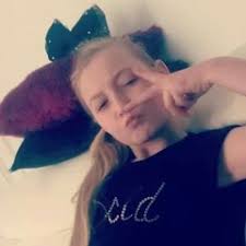 Listen to English Donk by Burnzy in dj tom playlist online for free