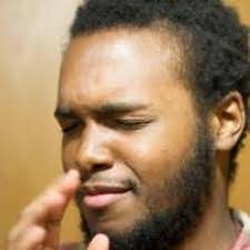 Aaron Laroche's Instagram, Twitter & Facebook