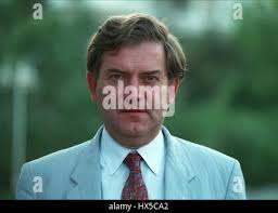 ROBIN OAKLEY PRESENTER 27 October 1993 Stock Photo