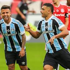Grêmio terá vitória, algoz do inter, como rival na copa do brasil. Gremio Vira No Fim Vence O Inter E Abre Vantagem Na Decisao Do Gauchao 16 05 2021 Uol Esporte
