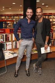 O comentador diz que denunciou as ameaças às entidades. 1 45 Alexandra Figueiredo Claudio Ramos Lanca O Amor Nao E Isto Foto Joao Cabral Lux 2 45 Alexandra Figueiredo Claudio Ramos Lanca O Amor Nao E Isto Foto Joao Cabral Lux 3 45 Ana Marques Claudio Ramos Lanca O Amor Nao E Isto