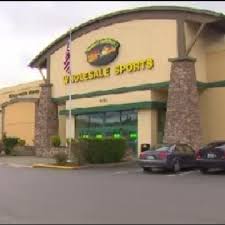 223 3550 ferncliff ave nw roanoke, va 100 miles sportsman's warehouse wilmington no. Sporting Goods Chain Closes Doors New Owner To Honor Gift Cards Komo