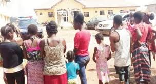 Iskancin matan hausawa latest 2021 hausa movies german bus driver grabs refugee in headl anoli # bigo live kasida kadiria curse of. Kunshin Matan Hausawa Kunshin Matan Hausawa Ranar Hausa Abubuwan Da Kuke Bukatar Sani A Kan Ranar Kalli Yadda Salim Yaci Gindin Kadija A Dakinsu Kai Duniya Kalli Yadda Matan Hausawa