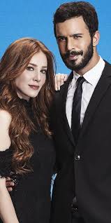 مسلسل الحفرة مترجم للعربية الحلقة 8 موقع قصة عشق Hombres Turcos Actores Guapos Parejas Adorables
