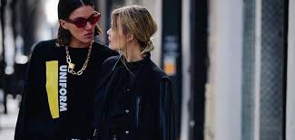 1.75 m (5 ft 9 in) title: Sie Muss Glaubwurdig Auftreten Tele Top