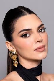 Kendall Jenner makeup look