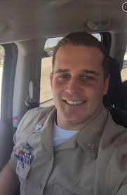 Starmer with his helicopter helmet ha ha I bet the soldiers are having a  good old laugh at him