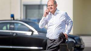 Geplant ist eine reformierung ihrer eingeführten hartz iv gesetze. Einbruch Im Haus Des Vize Kanzlers Wo Wohnt Man Uberhaupt Noch Sicher Bildplus Inhalt Politik Inland Bild De