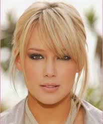 The layered fringe fills up the face without covering the face. Choppy Side Swept Bangs Chunk Of Styes Long Fringe Hairstyles Blonde Hair With Bangs Medium Length Hair Styles