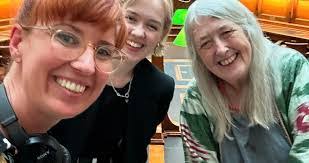 Sonya Pemberton's Instagram, Twitter & Facebook