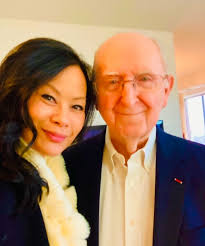 Vietnam refugee finds veterans that helped her leave, resettle in America