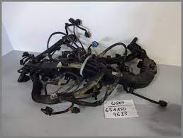 Disconnect the wire harness plugged into the maf. Mercedes Benz W203 C200 Cdi Motorkabelbaum Kabelbaum Motor 6461502833 C220 Benzshop De
