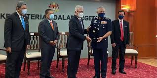 Astro awani 1 year ago. Denai Hatiku Sayang Acryl Sani Dilantik Sebagai Ketua Polis Negara Baharu Ke 13