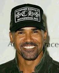 Thank you Anna Kieffer Wright and Hallie Ruth for thinking of me! I smiled  so big when I opened this package and saw who it was from. I can't wait to  stick