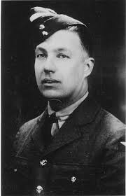 Stirling III EF137 crashed near Vemmenæs east of the island of Tåsinge  23/4-1944