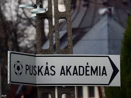 Bobory balázs 2021.03.29 10:03 frissítve: Index Futball Futball Ezzel Az Akademiai Rendszerrel Is Jol Becsodolt A Magyar Futball