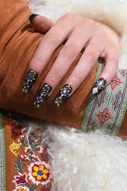 11 absolutely marvelous ways to paint your nails this fall. The Best Nail Looks From New York Fashion Week Fall Nail Trends 2020