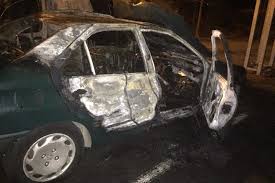 Un corps découvert dans une ancienne carrière d'argile. Eqtvwo Osfcrtm