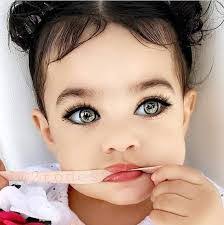 Arianna Bunch's Instagram, Twitter & Facebook