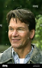 Keeping mum hi-res stock photography and images