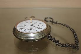 Resultado de imagen para reloj