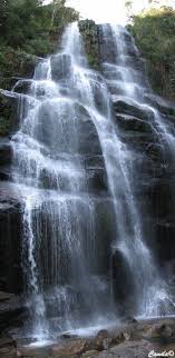 Suas águas são claras e frias. Parque Nacional De Itatiaia Rj Cachoeira Veu Da Noiva Eaiferias Parque Nacional Para Onde Viajar Turismo