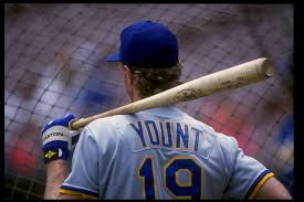 Milwaukee Brewers History: Robin Yount Gets 3000th Career Hit