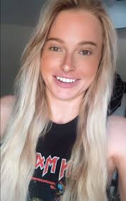 The SHRED Goddess Sophie Lloyd ❌❌🤘🖤