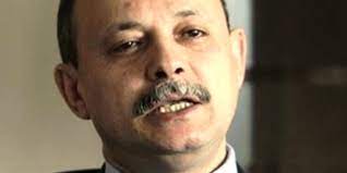 بسبب معارضته للحكم المصري في عهد محمد علي خلال التمرد من عام 1834 نفي النيني إلى مصر حيث تعلم في الأزهر. 1xshyblehf Zam