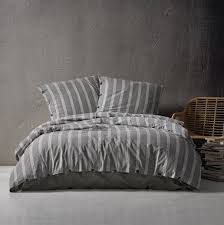 Housses de couettes 260x240 housses de couette blanches housses unies housse de couette blanc des vosges. Housse De Couette Baton Rouge Prix Decroissant