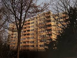 Öffnungszeiten hängen von der jeweiligen zweigstelle ab, sehen sie sich die öffnungszeiten bei der gewünschten zweigstelle an. 4 Zimmer Wohnung Zum Verkauf 30851 Langenhagen Hannover Kreis Mapio Net