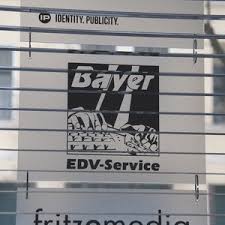 Das team vor ort freut sich auf ihre kontaktaufnahme. Bayer Edv Service