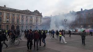 Sophie dejoué sur 9 janvier 2019 à 02:32. Gilets Jaunes Encore Des Tensions En Fin De Manifestation A Toulouse