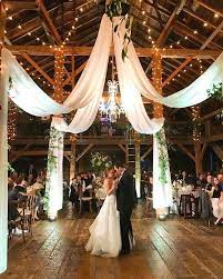 Rustikale Hochzeitsdekoration Hochzeit Hochzeit Hochzeitsdekorati Rustic Barn Wedding Decorations Wedding Ceremony Decorations Barn Wedding Decorations