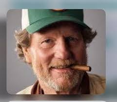 Tracy Gulliksen's Instagram, Twitter & Facebook