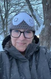 Karen Mangum's Instagram, Twitter & Facebook