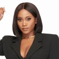 Oge Nduka's Instagram, Twitter & Facebook