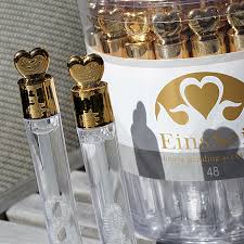 Blub bläst rauch in die seifenblasen, erschafft überdimensionale seifenblasen, lässt sie explodieren in einem riesigen feuerball und lässt die bunten kugeln scheinbar schwerelos über die bühne. Sonstige Mobel Wohnen 48x Seifenblasen Hochzeit Loveglaschen Box Gold High Gloss Wedding Bubbles Linkassociates Pk