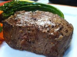 Black pepper, beef broth, butter, garlic, beef tenderloin, fresh thyme and 8 more. Barefoot Contessa S Steakhouse Steaks Al Com