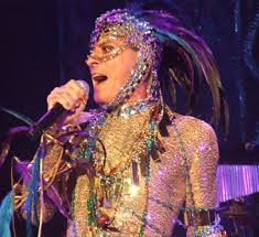 Outros famosos já tiveram a foto íntima vazada, mas no caso de ney matogrosso, foi sem querer, já que seu instagram não foi invadido.o cantor virou assunto no twitter e as brincadeiras começaram: Ney Matogrosso Archives Eatrio Net