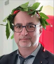 Lisa Narducci's Instagram, Twitter & Facebook