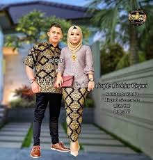 Cek 30+ model baju kondangan kekinian 2019 disini. 91 Gambar Baju Couple Model Brokat Paling Keren Modelbaju Id