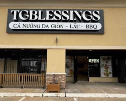 Hi anh chị, em mới đi ăn ở Tuệ Tâm về thấy món lạ cũng ngon chia sẻ trên  group cho mấy anh chị thích ăn lạ lạ tới thử. Món này