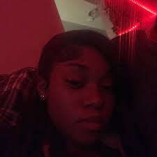 Boosie is in the wrong for how he is treating his daughter, #PoisonIvi. She  mentioned that he has never taken the time to discuss his concerns about  her being a lesbian with