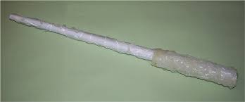 Der zauberstab von harry potter, der wohl berühmteste überhaupt. Zauberstab Basteln Aus Papier Und Heisskleber Bastelfrau