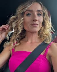 Ashley Beaubien's Instagram, Twitter & Facebook